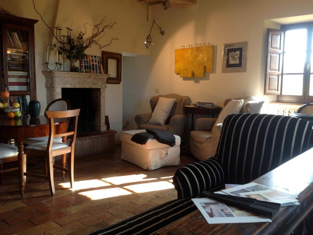 Poggioba Bed and Breakfast Sovana Exteriör bild